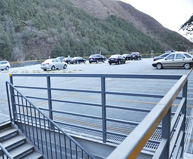 停車(chē)場(chǎng)鋼格柵
